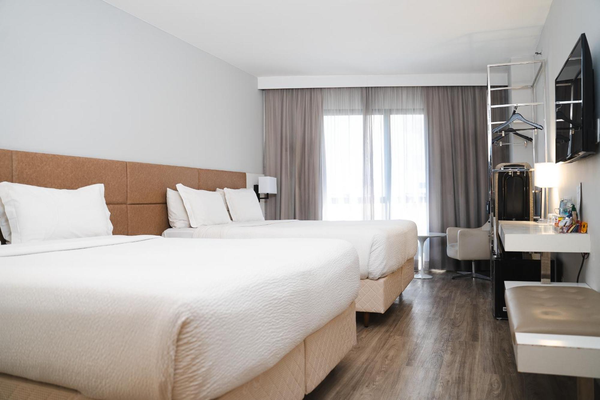 Radisson Rio De Janeiro Barra Hotel Exterior foto A typical room at the hotel