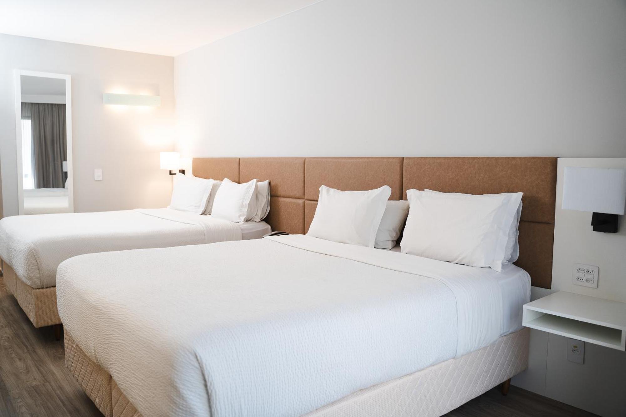 Radisson Rio De Janeiro Barra Hotel Exterior foto A typical room at the hotel